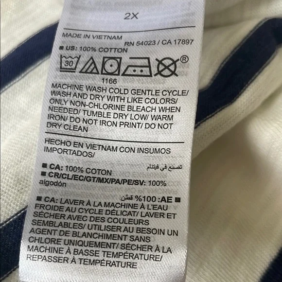 Old Navy Boxy 3/4 Sleeve Top NWT - Picture 4 of 4